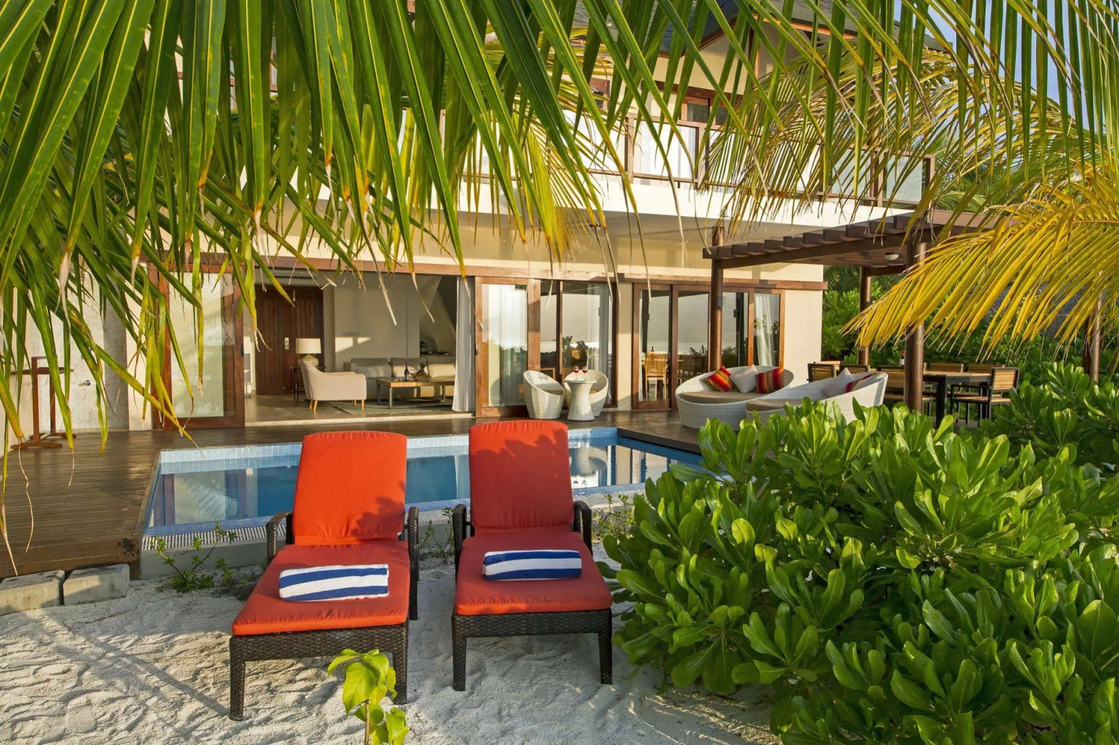 Отель Summer Island Maldives