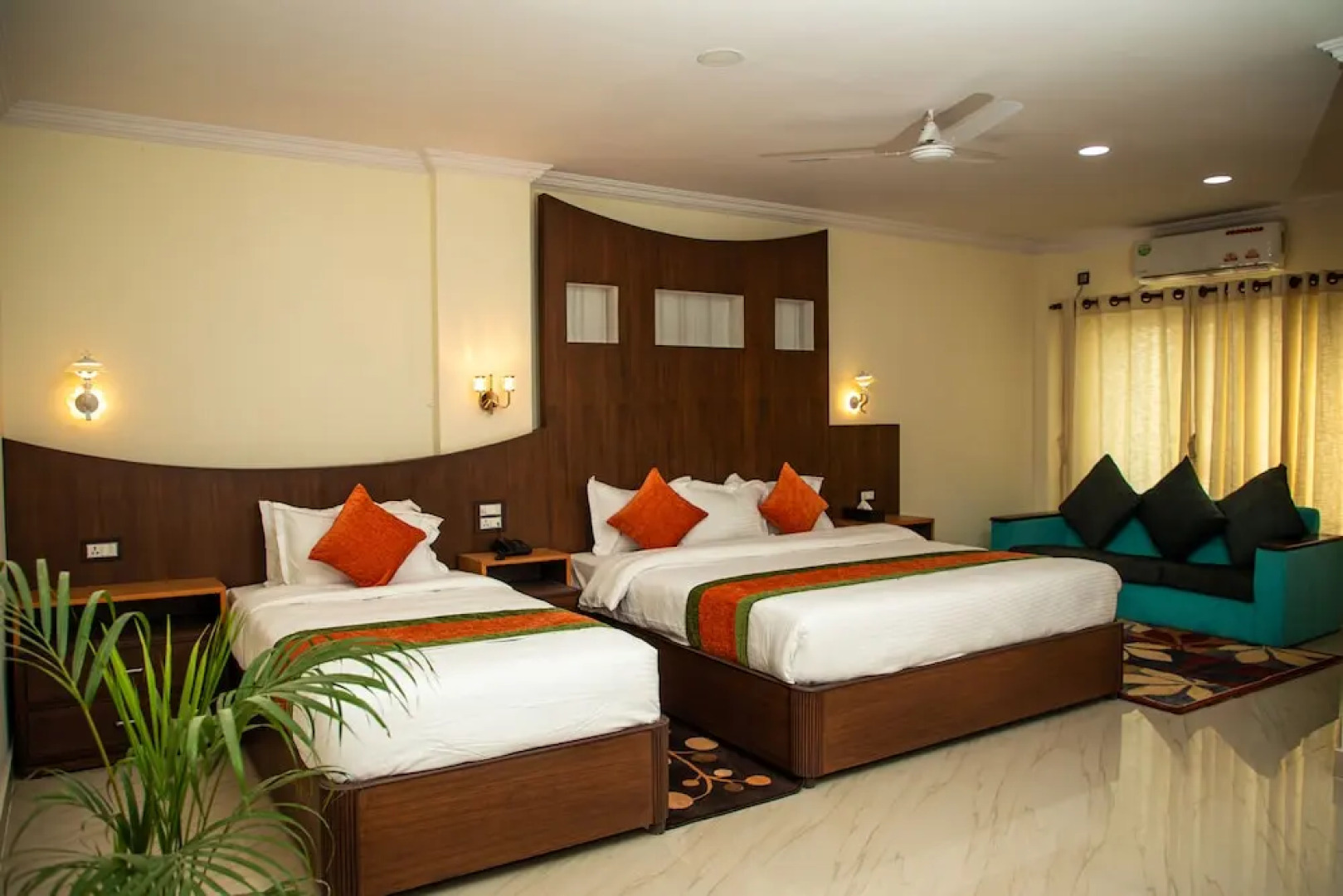 Gautam Buddha Airport Hotel