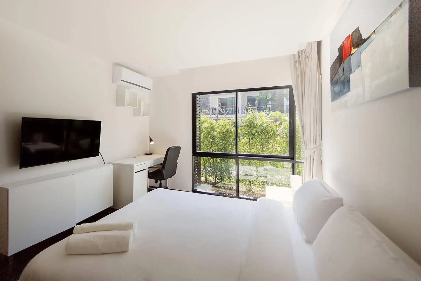 The Title Condo by TropicLook
