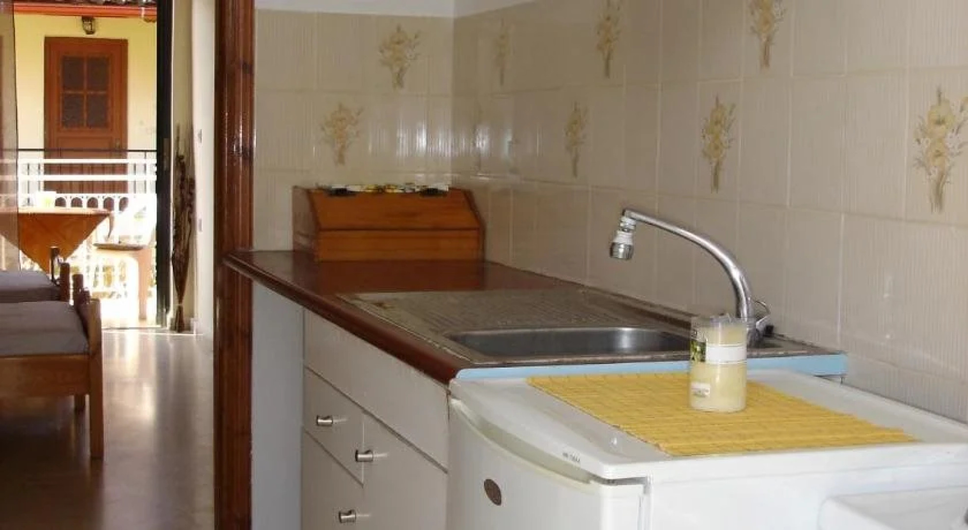 Valentinos Apartments