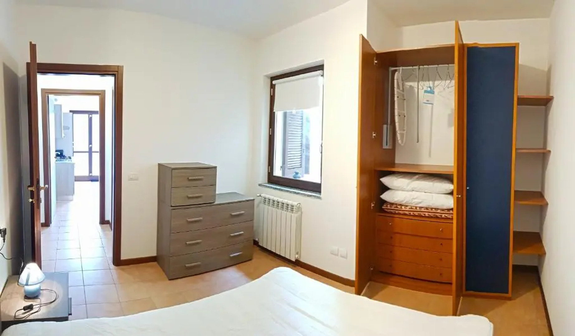 La Quiete 19 Lake view apartment by Gradadomusmea