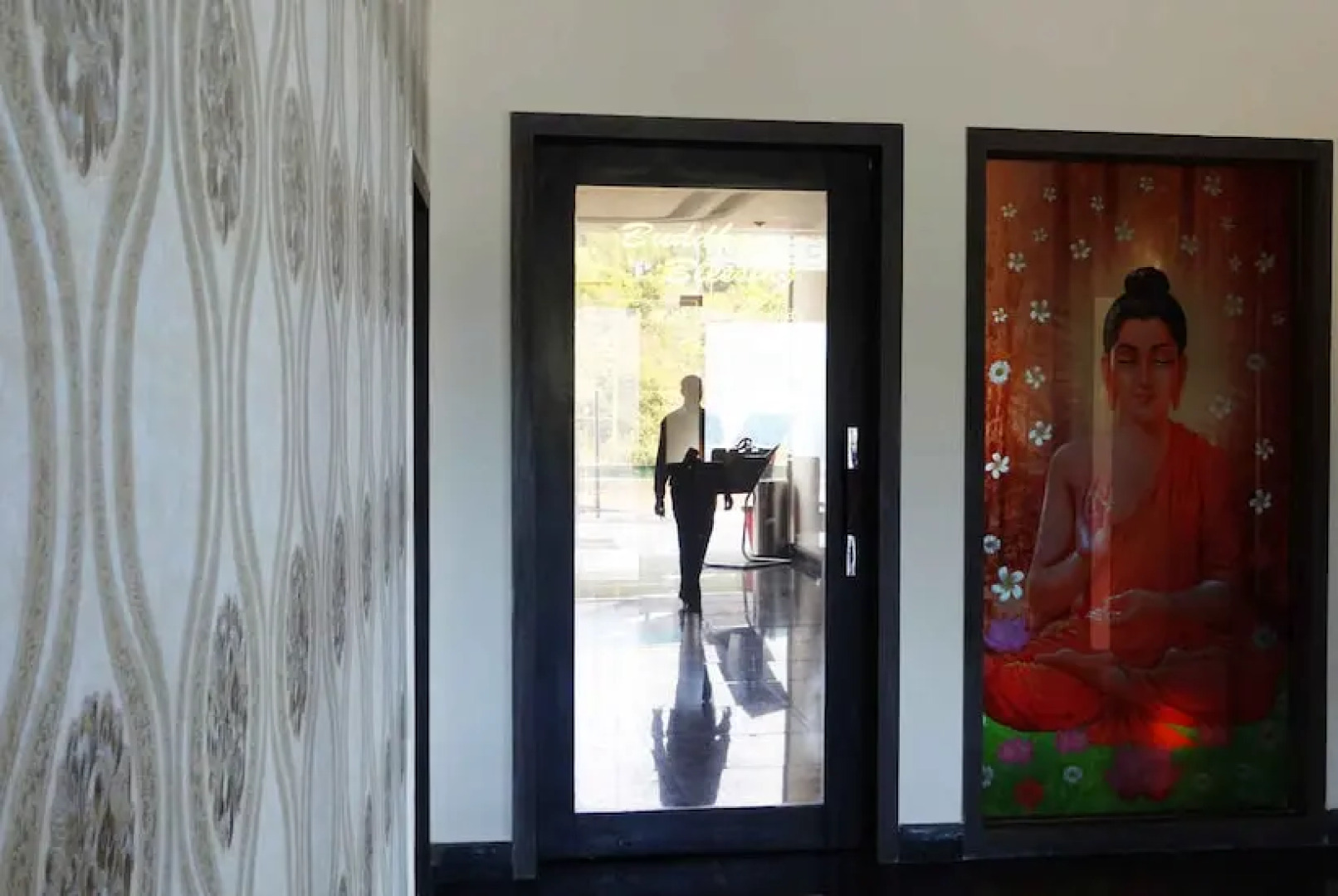 Hotel Kangra Rodeway Inn