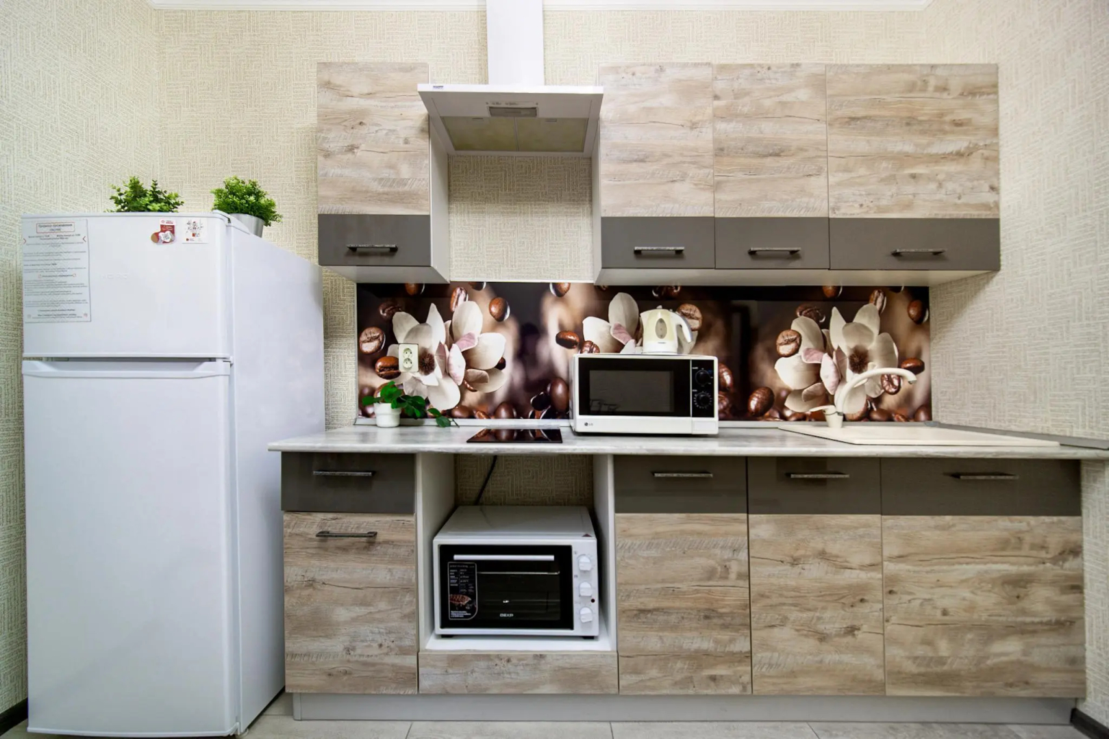 Posutochno One Days на улице им. Героя Сарабеева В.И. 5