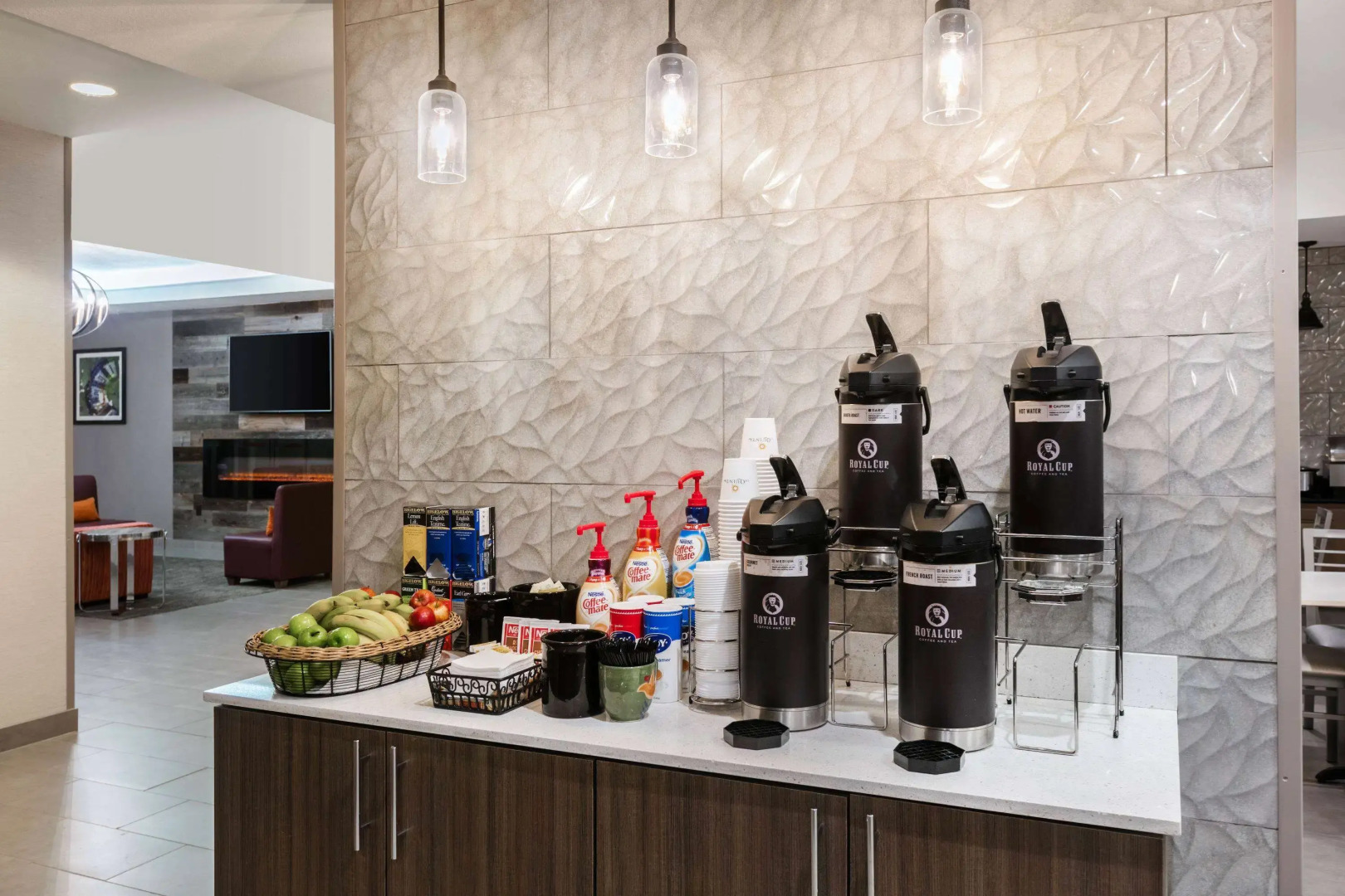 La Quinta Inn & Suites by Wyndham Fredericksburg