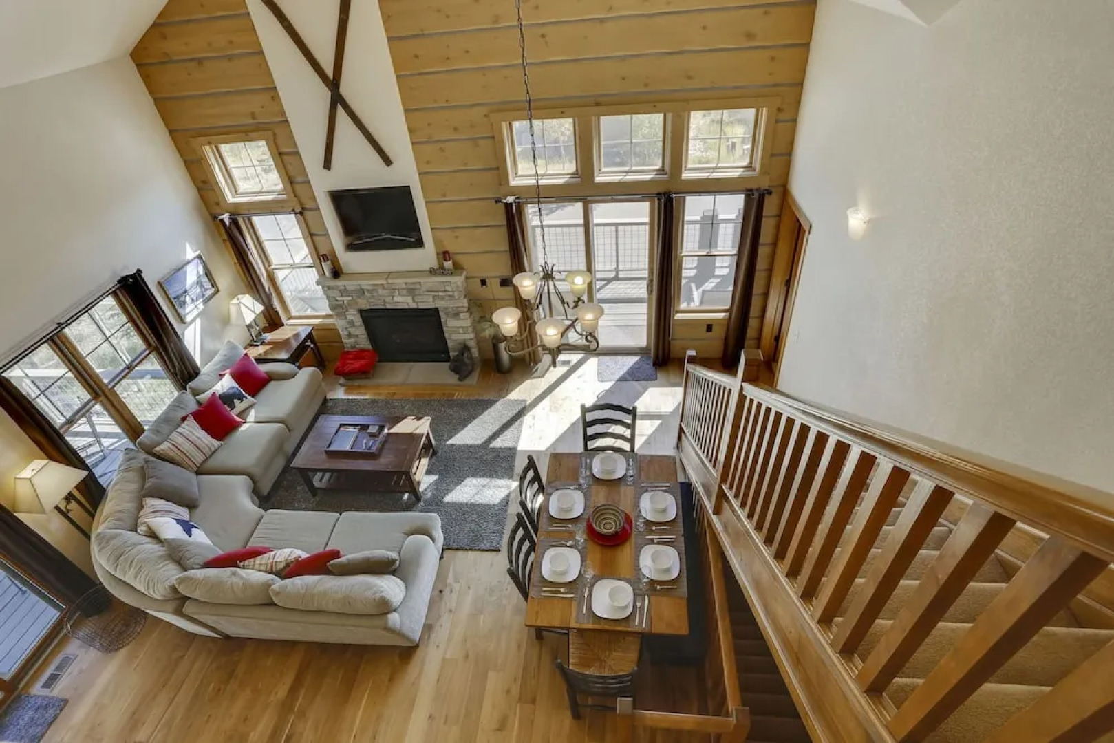 Rendezvous Luxury Cabin #130 by Winter Park Escapes