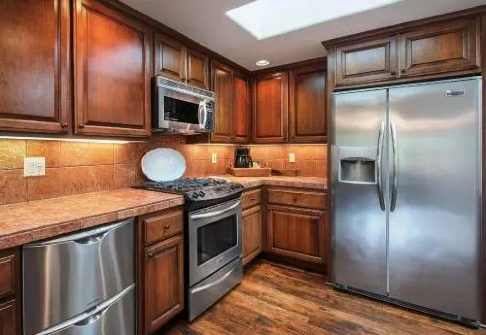 Whispering Waves - Two Bedroom Home - 3681