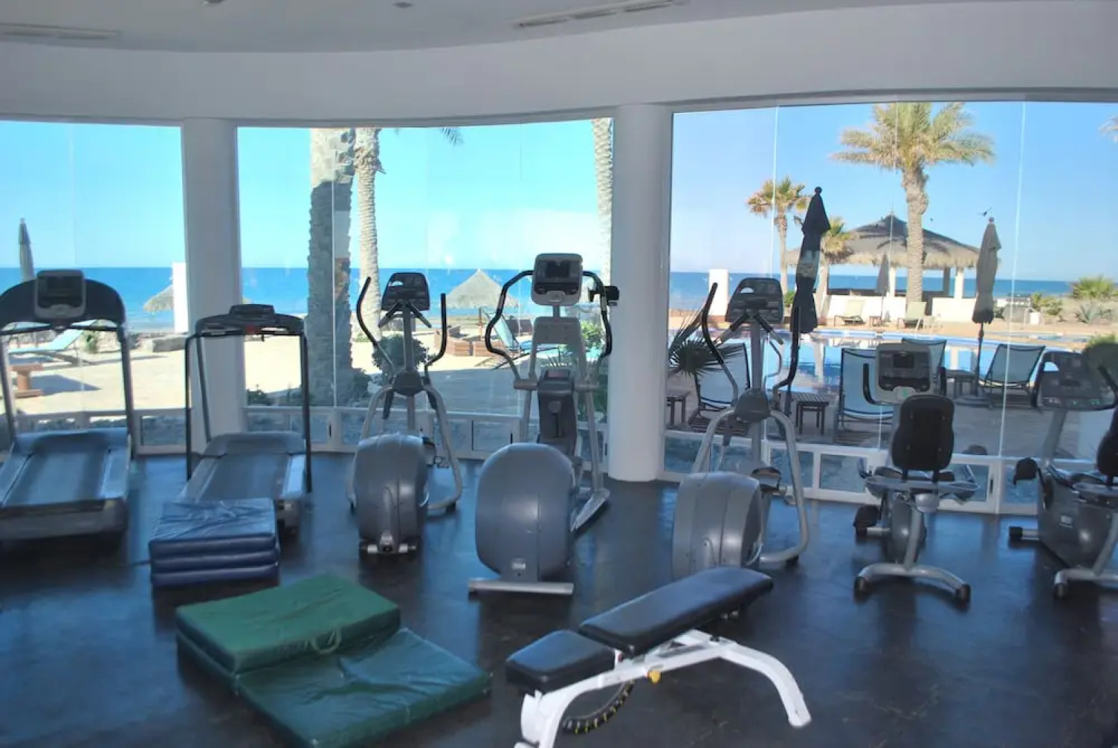 Luna Blanca Resort By Kivoya Vacation Rentals