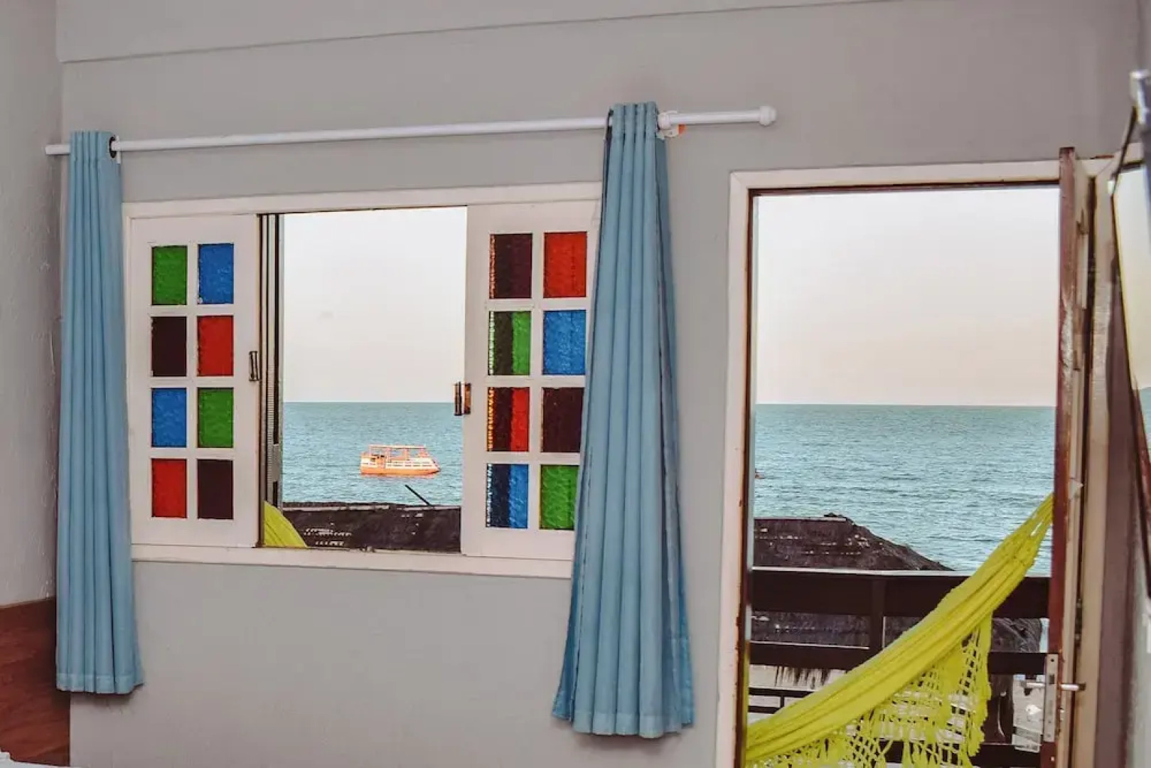 Estrela da Luz Beach