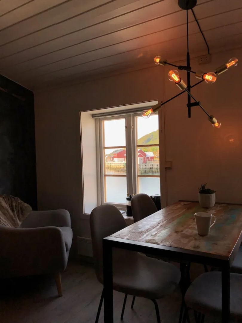 Fisherman Cabin at Lofotens best spot