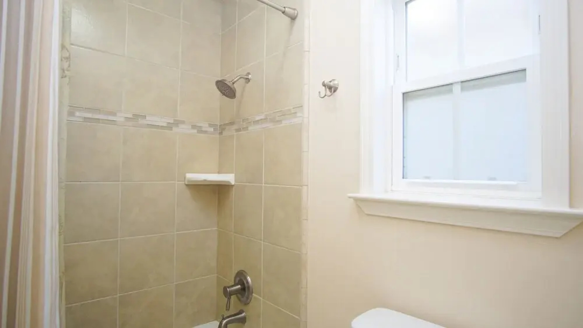 333 Juanita Avenue 3 Bedroom Home by RedAwning