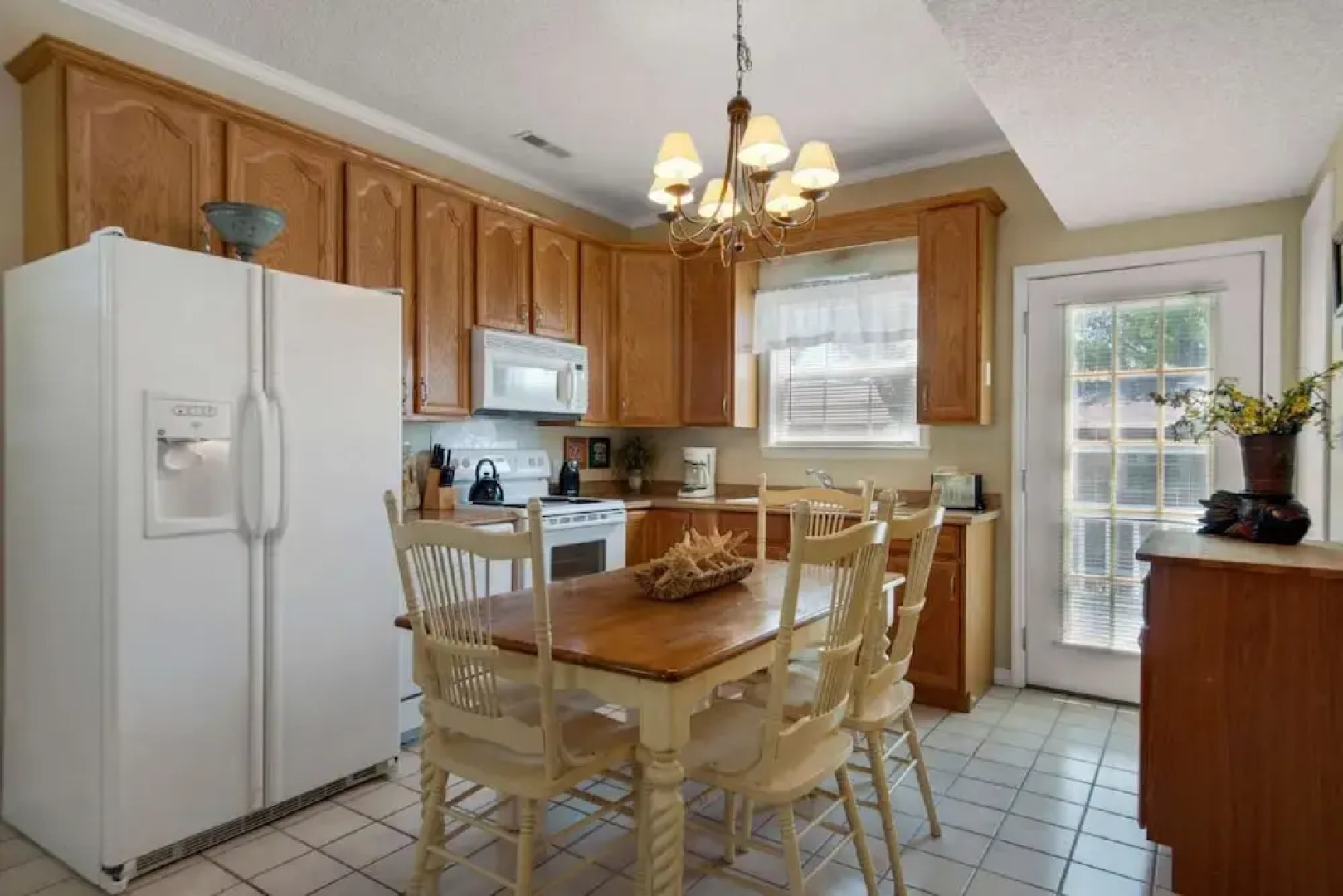 Beach Bungalow 3 Bedroom Apartment