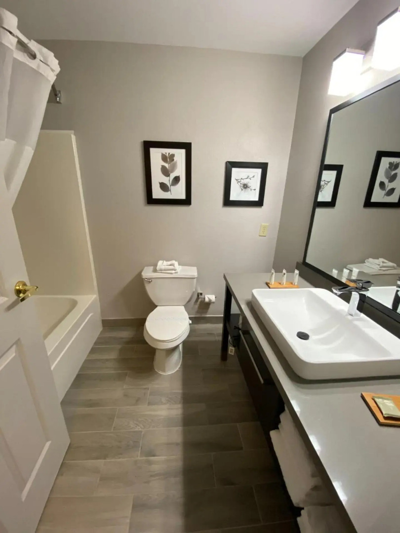 Country Inn & Suites by Radisson, Champaign North, IL