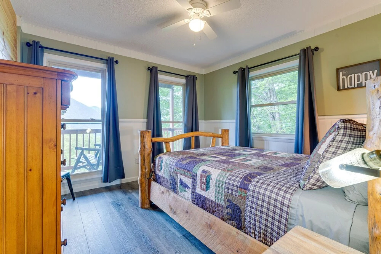 'skyview Retreat' Cabin w/ Mountain Views!