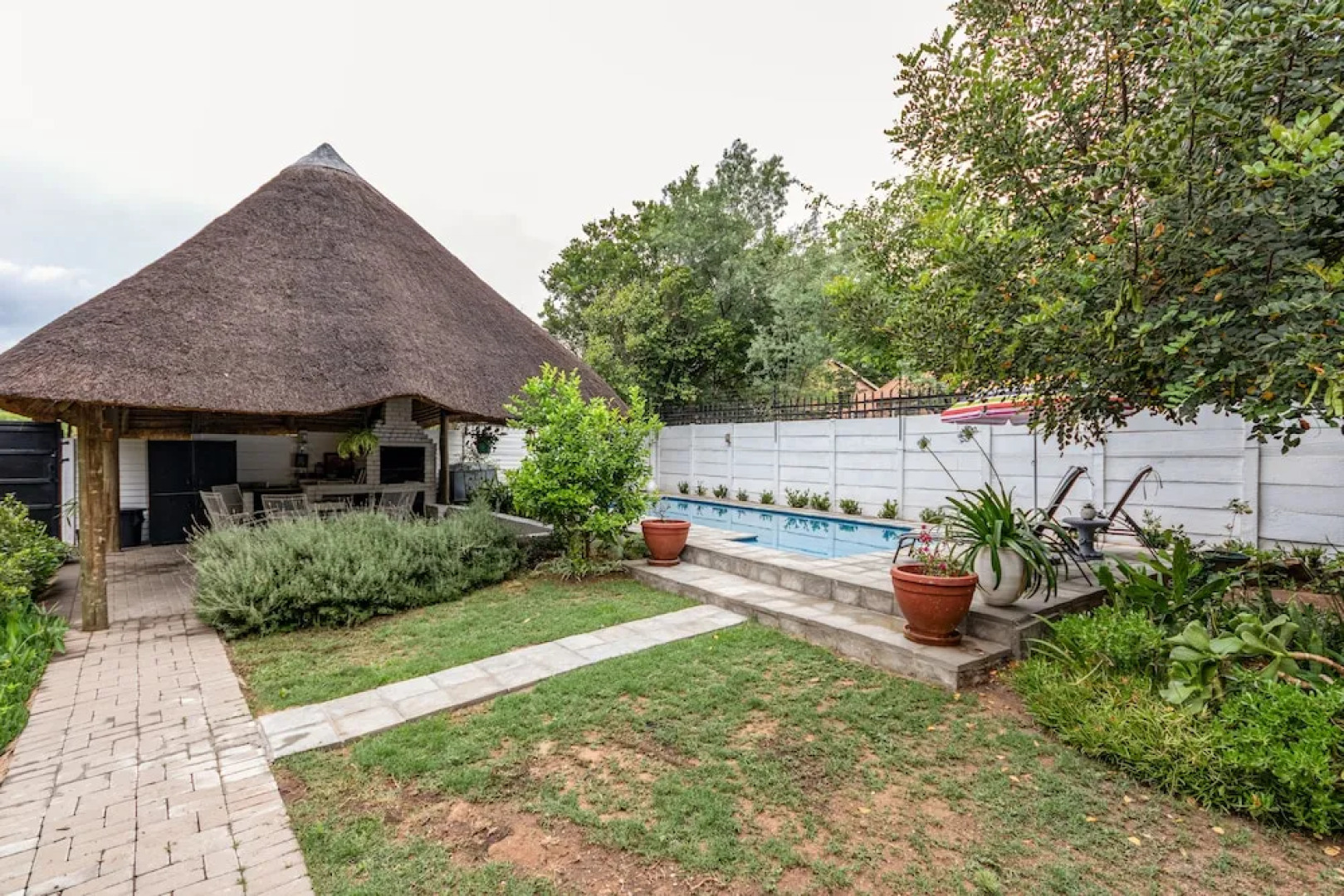 Stylish 2-bed Apartment in Centurion, Pretoria