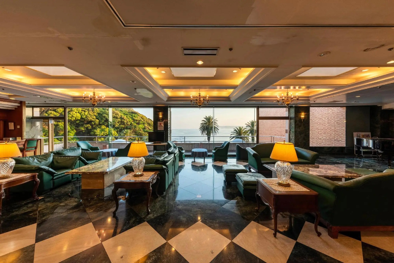 Kamogawa Hills Resort Hotel