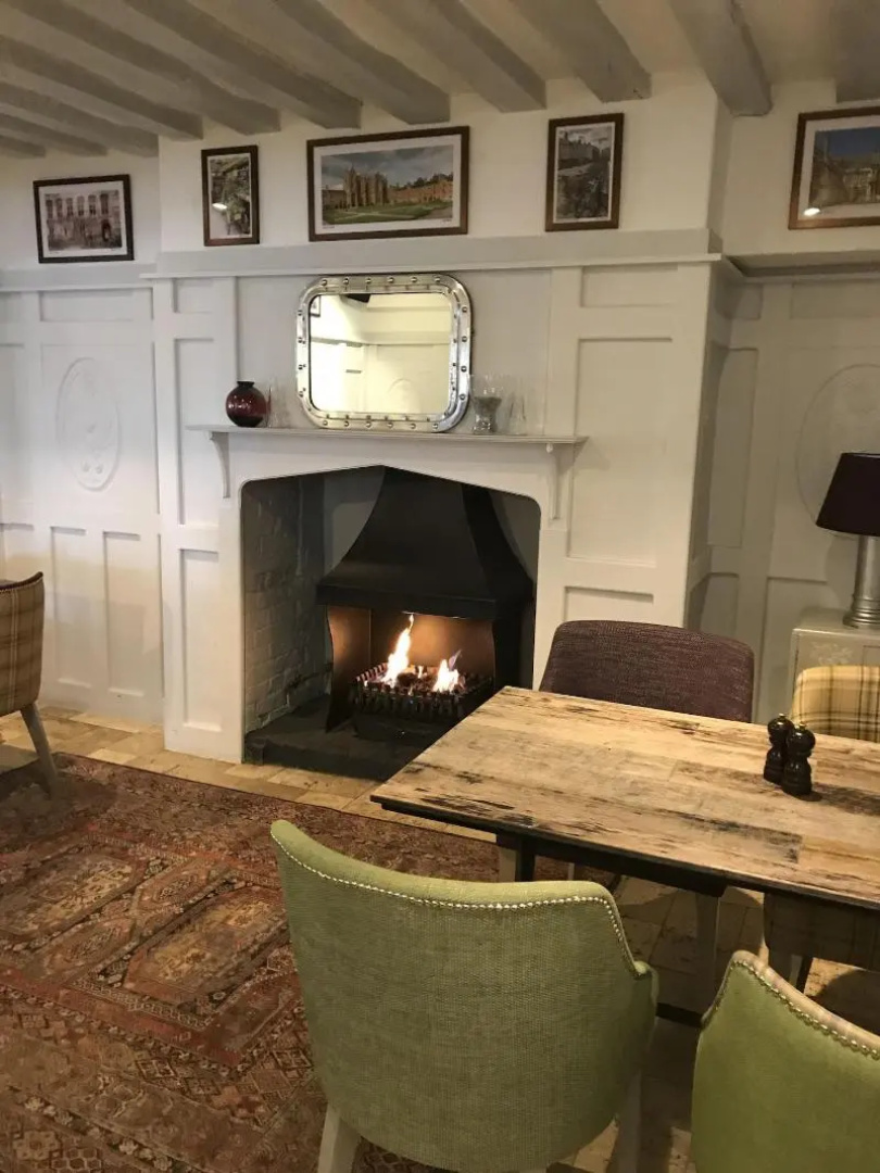 Deddington Arms