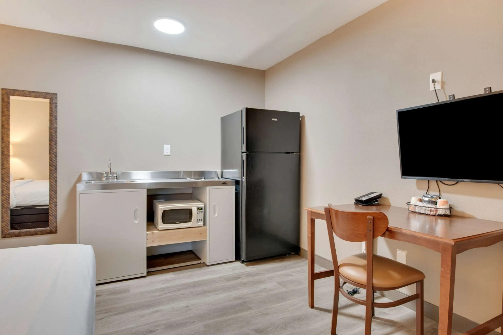 Suburban Studios near Mesa Verde