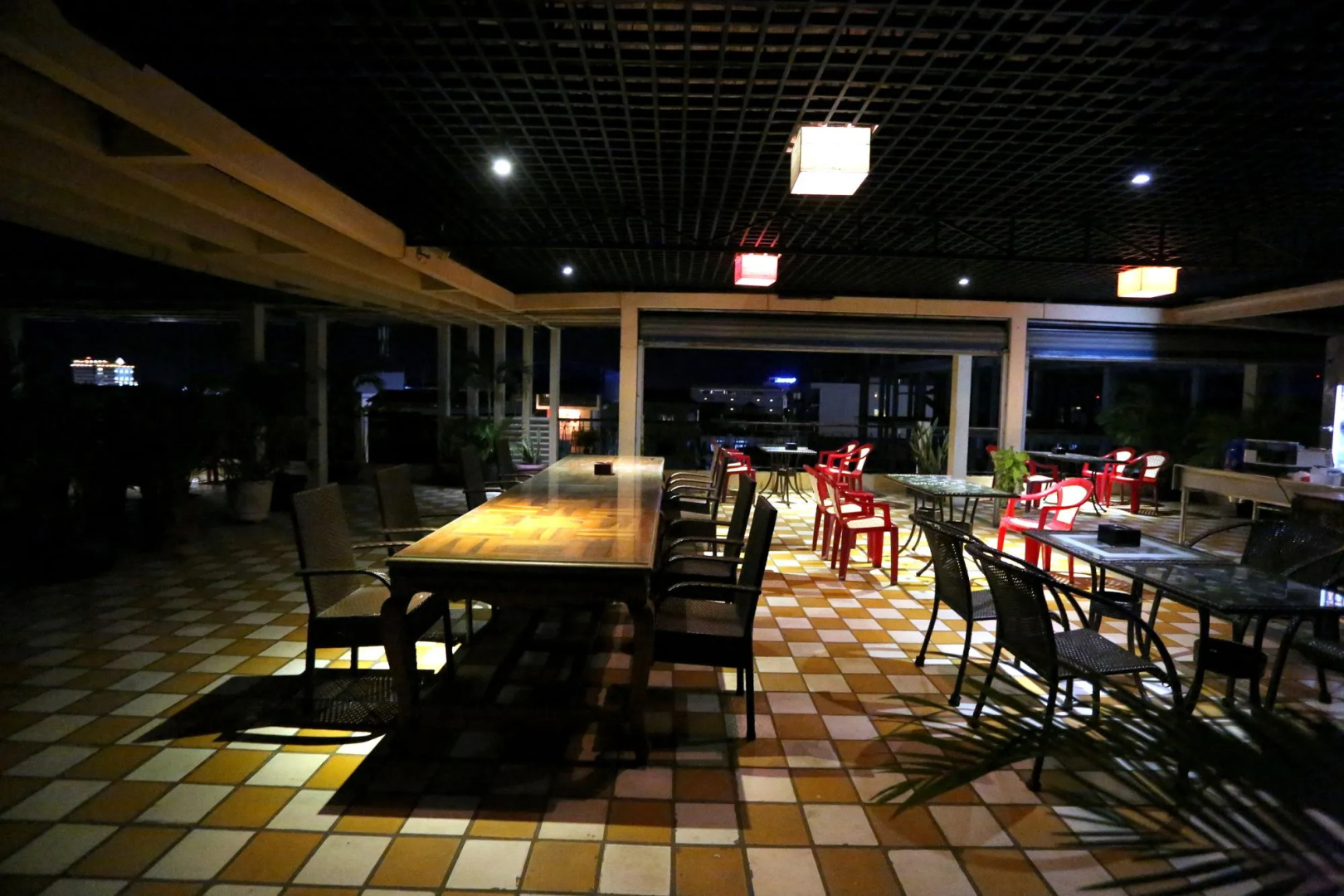 Royal Hotel