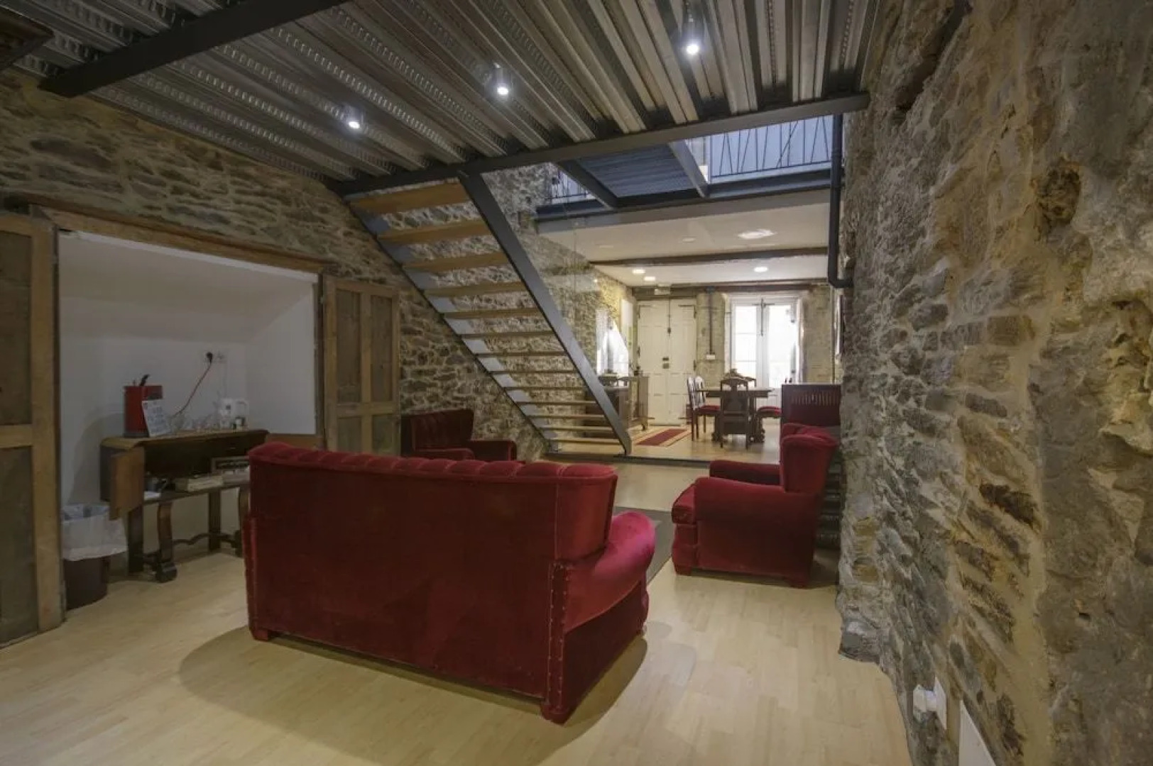 Boutique Hostal La Casona De Sarria