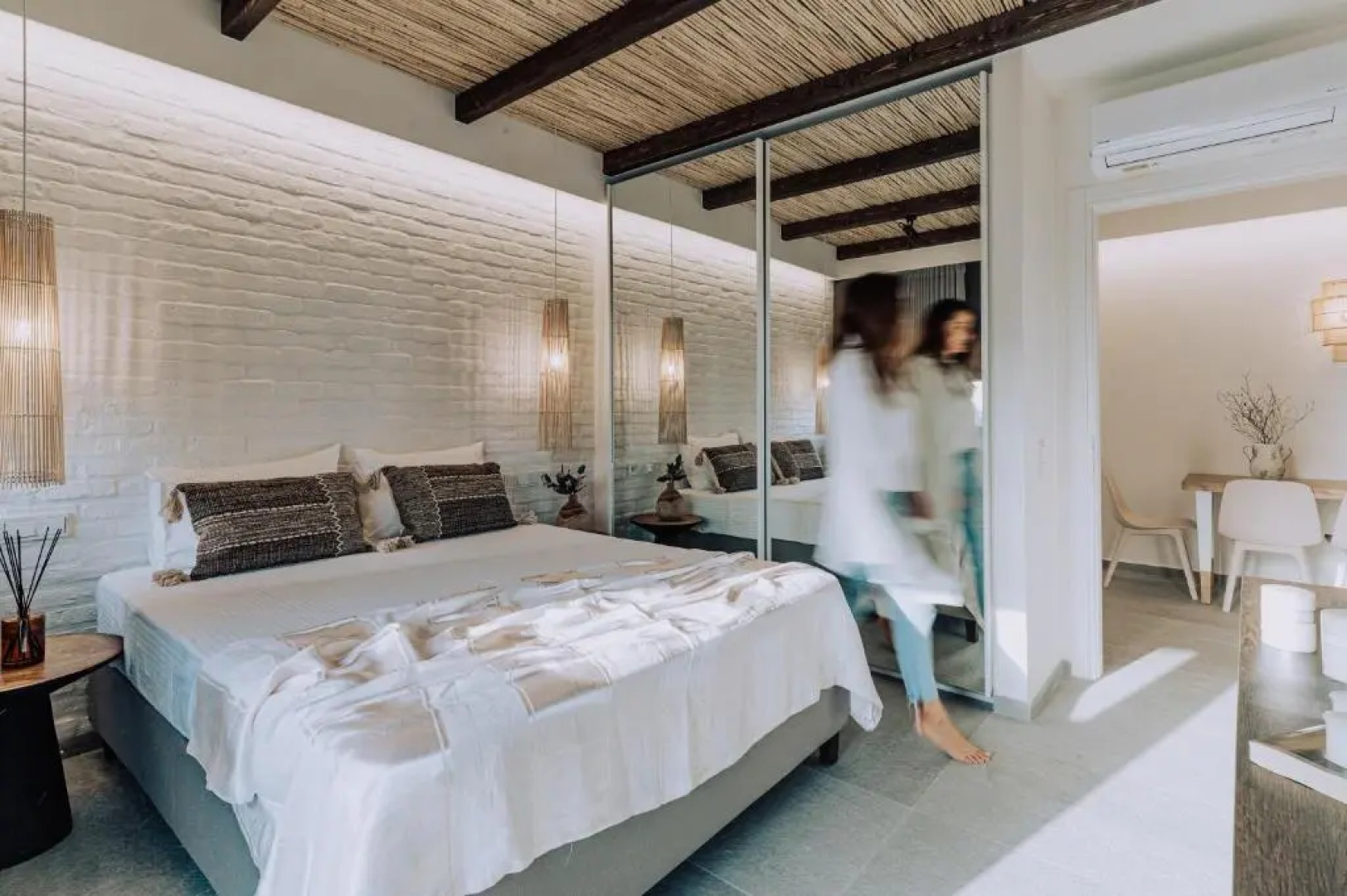 Suite Homes - Fine Living