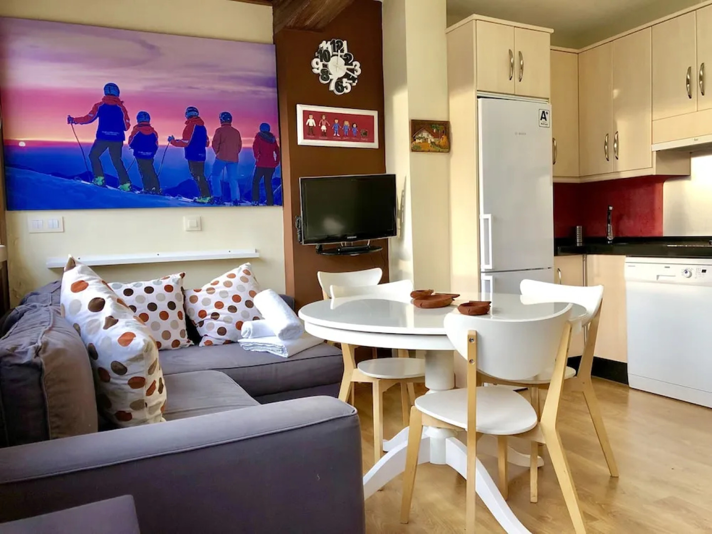 Blue Tour Travel Plaza