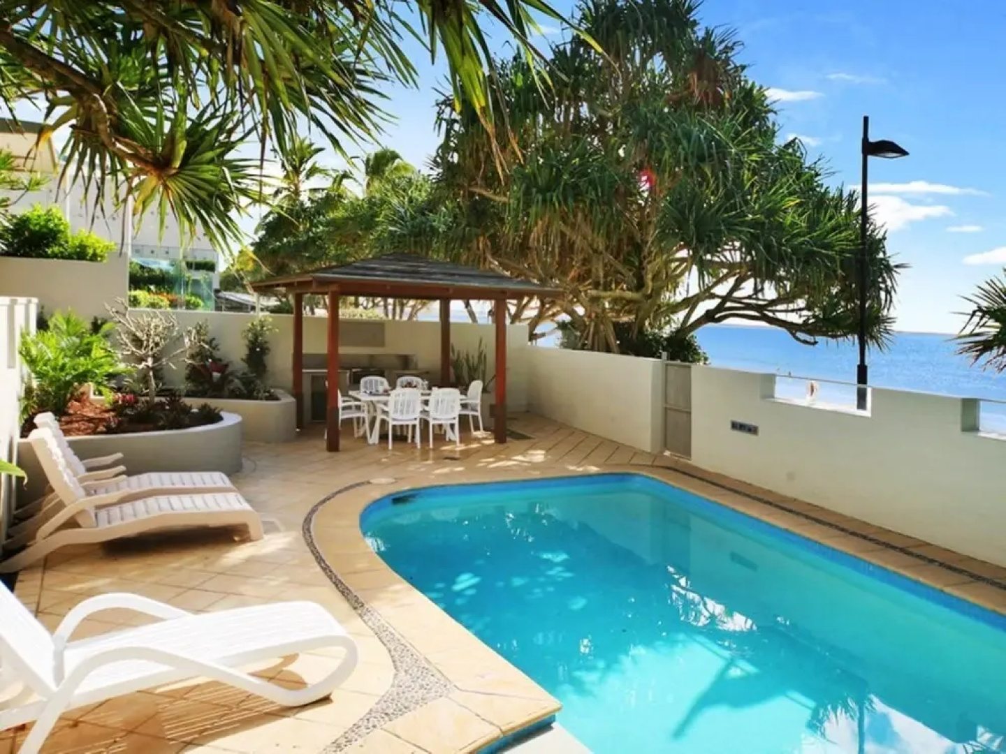 Portofino 4 Beachfront