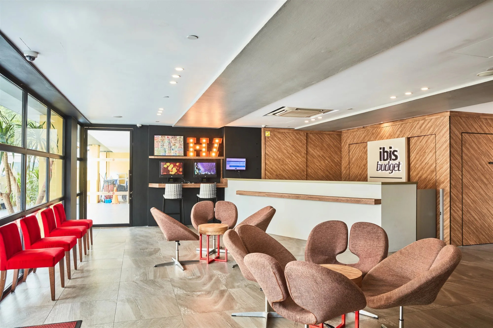 ibis budget Singapore Pearl (ex. Fragrance Hotel - Pearl)