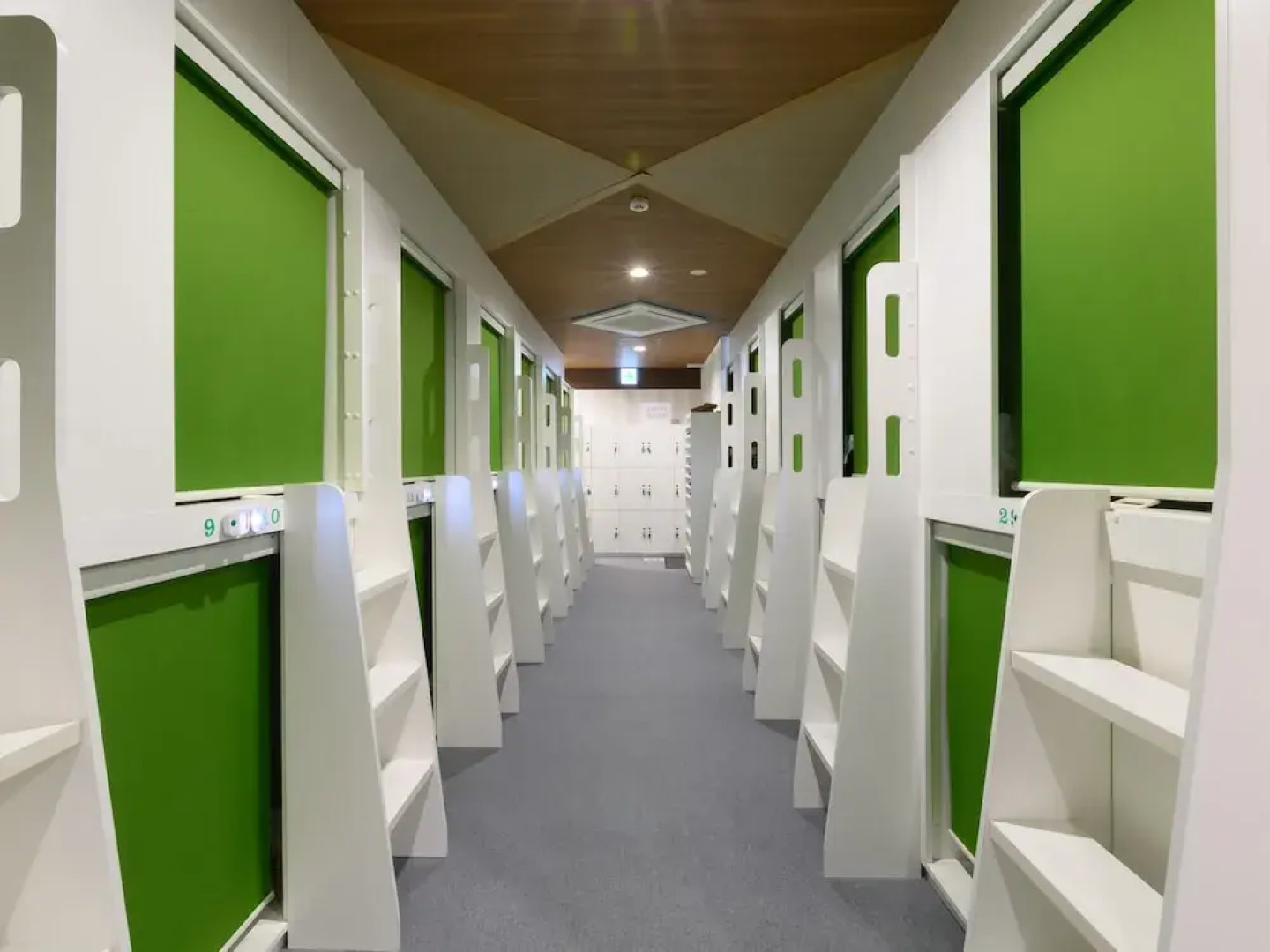 Tabist Capsule Inn Kasakake