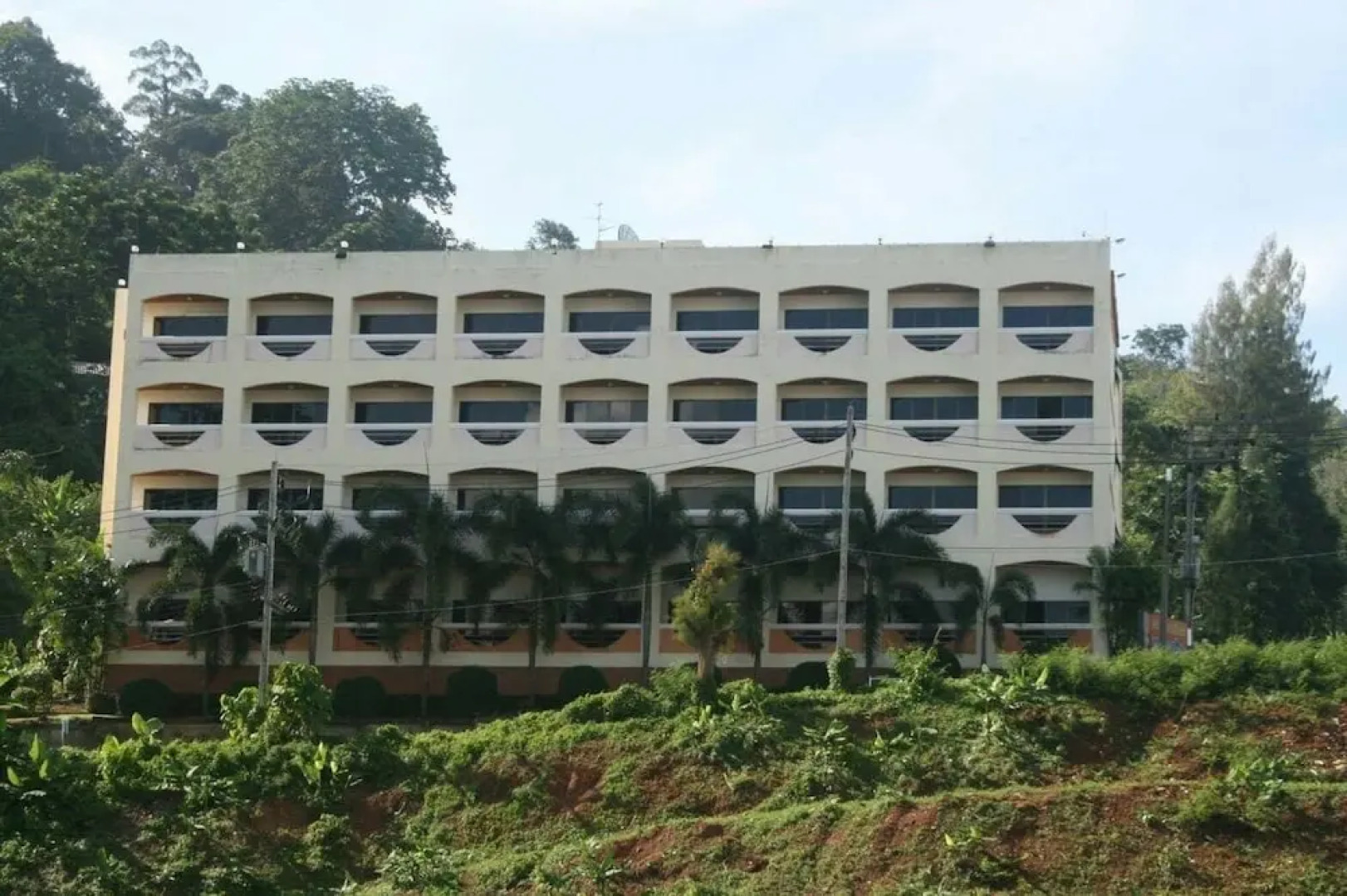 Royal Residence Hotel