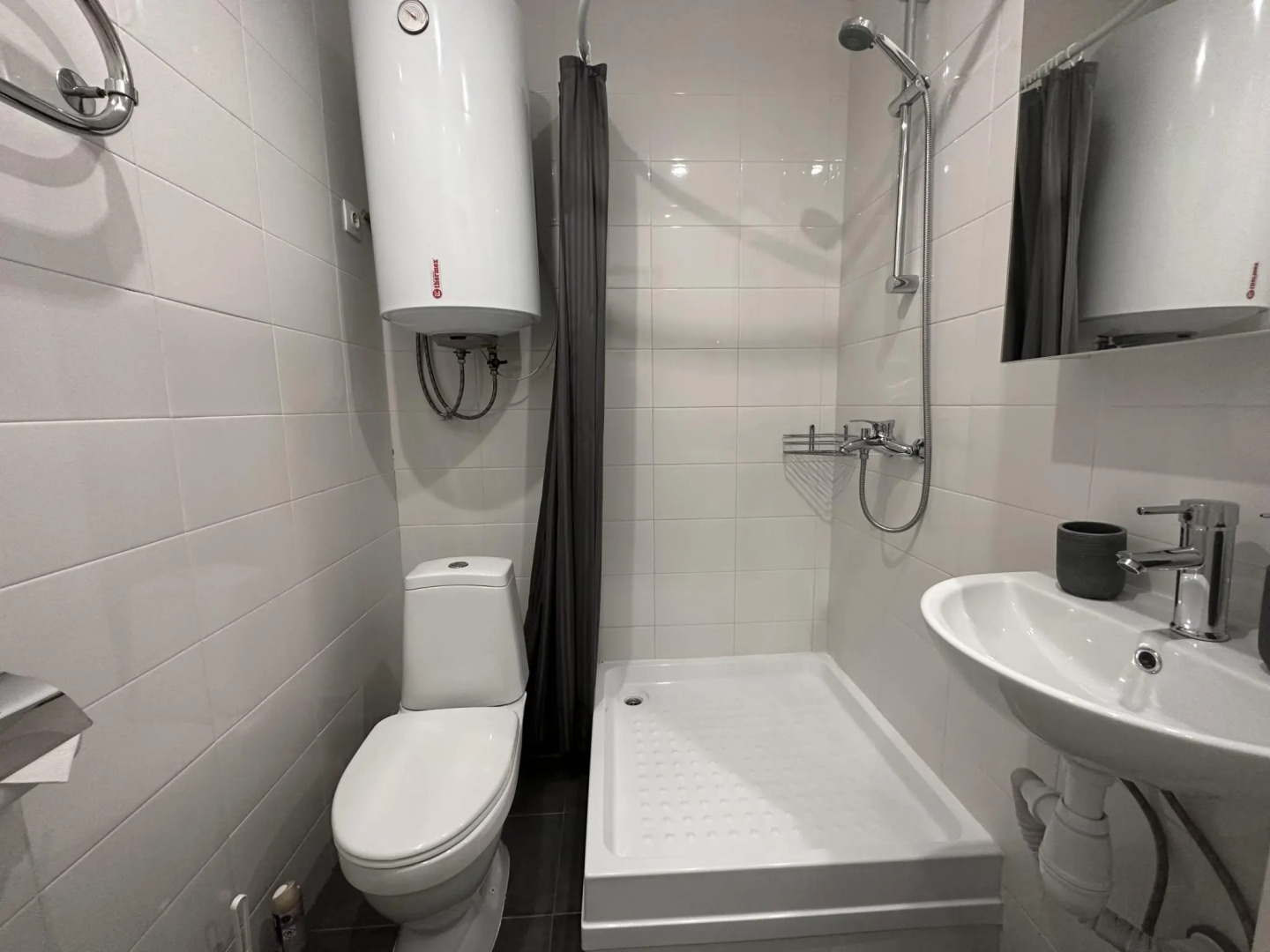 Сеть гостевых квартир на улице Ситникова 6