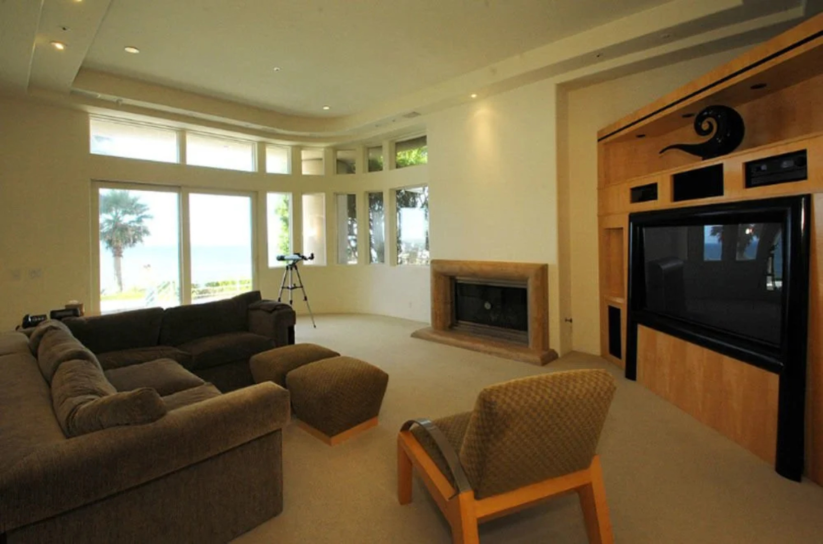 Malibu Spectacular Ocean View Mansion