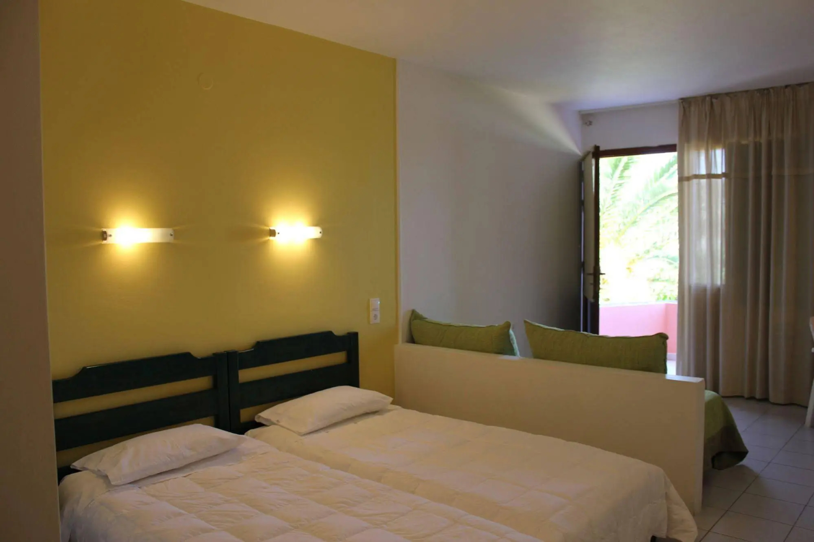 Apartments Balaska