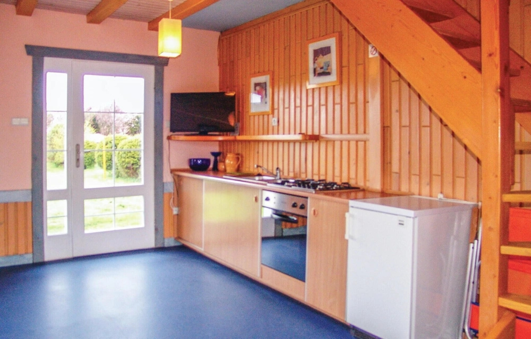 Stunning Home in Ustronie Morskie With 4 Bedrooms and Wifi