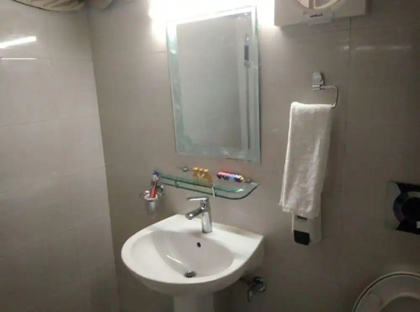 Charekh Food & Forest