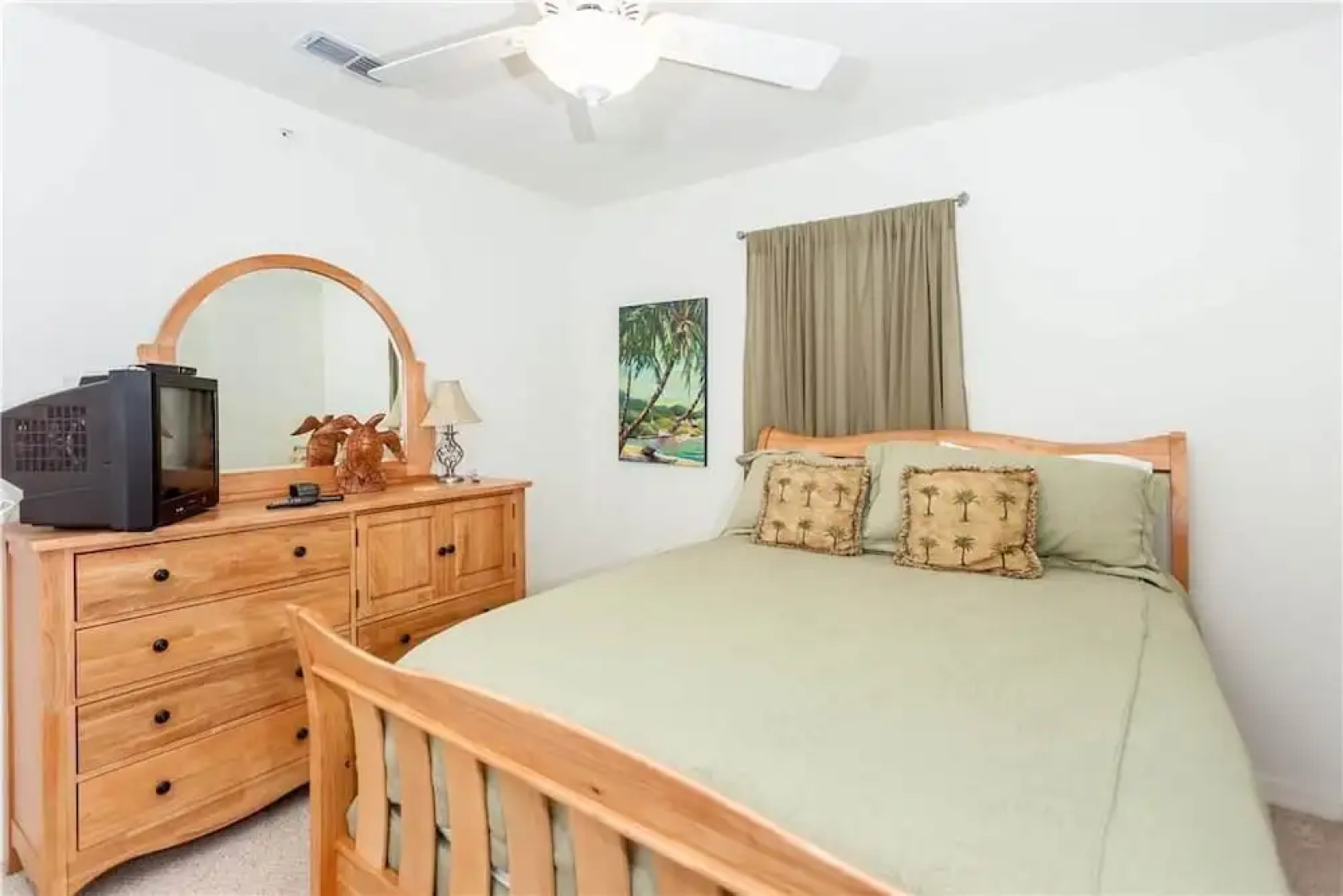 Canopy Walk 1012 - Three Bedroom Condo