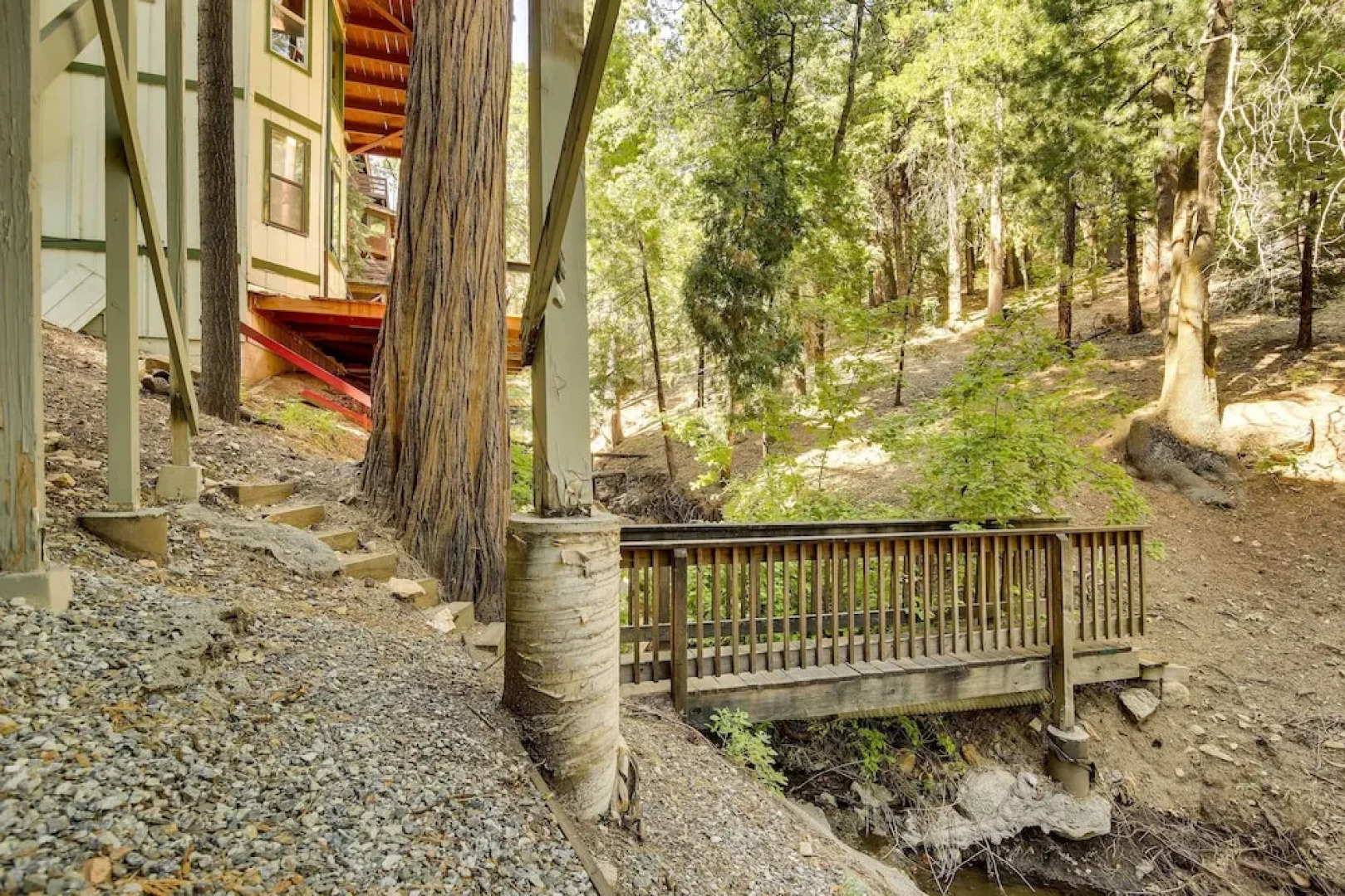 'peaceful Pines' Running Springs Home w/ 3 Decks