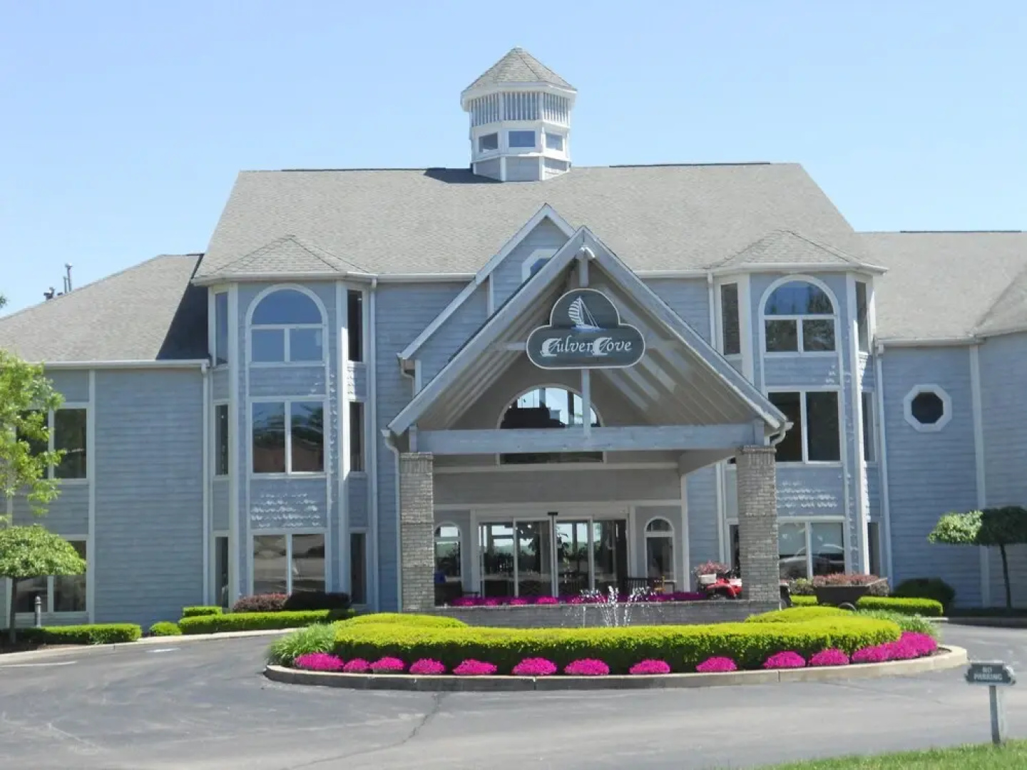 Culver Cove Lakeside Condominiums