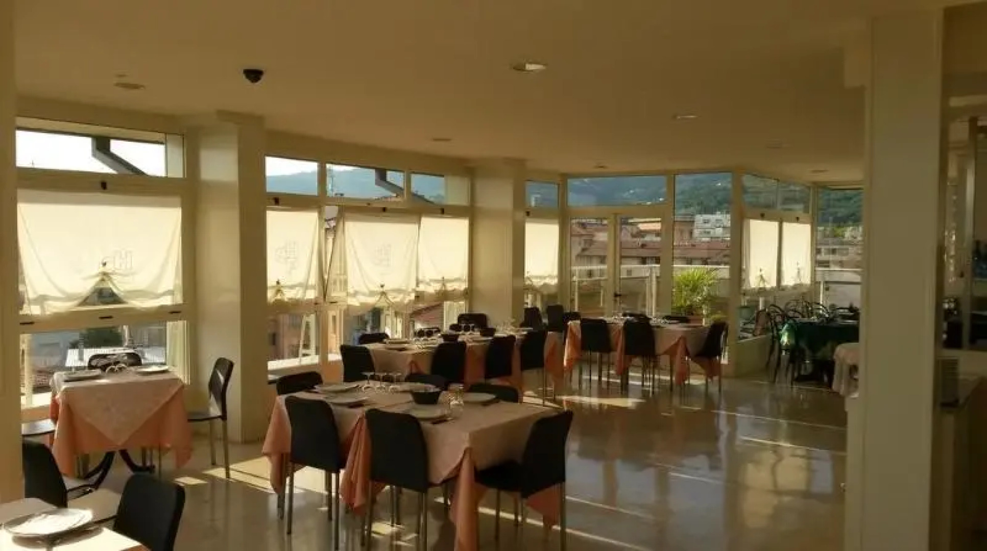 Crystal Palace Hotel