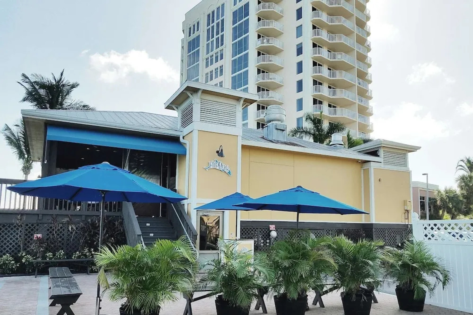 Lovers Key Resort 504