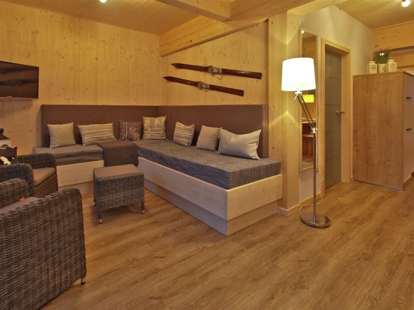 Wooden Chalet with Wellness Centre in Hohentauern