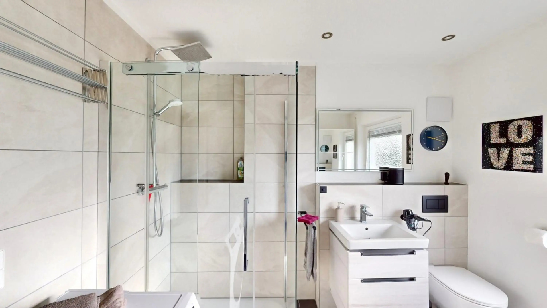 Schöne Ferienwohnung mit guter Anbindung, sehr guter Ausstattung und kostenloses WLAN