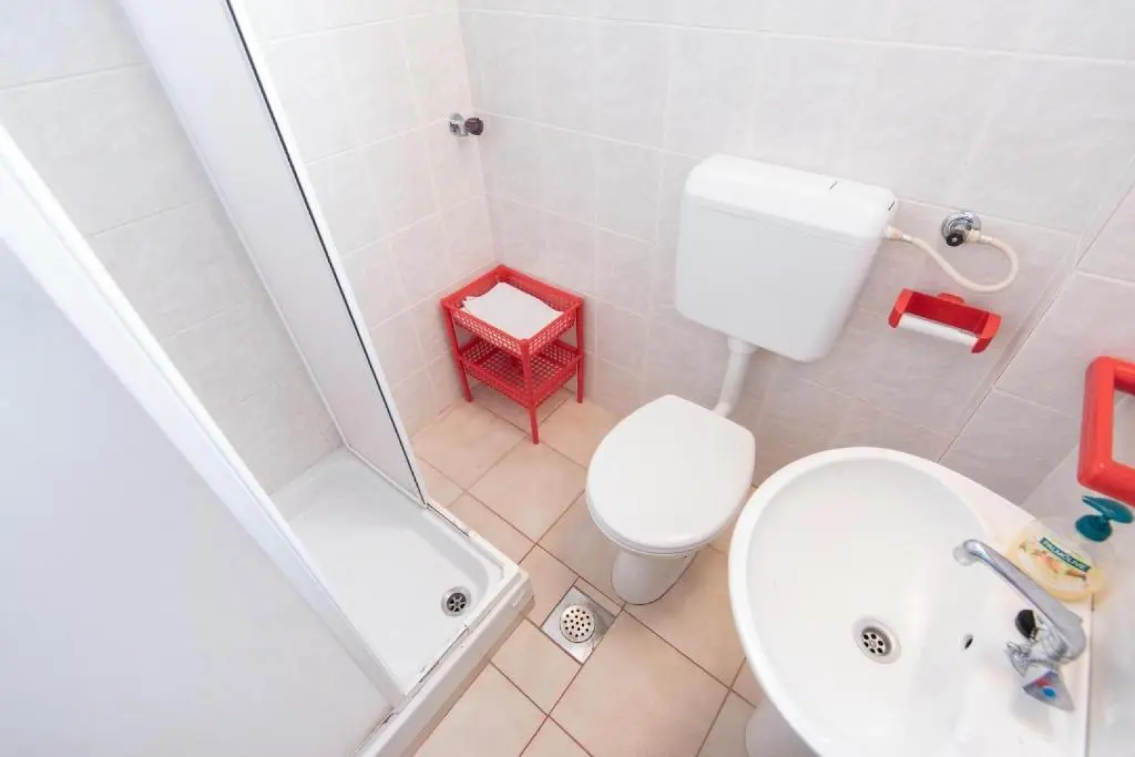 Apartments Sugor-70m from sea