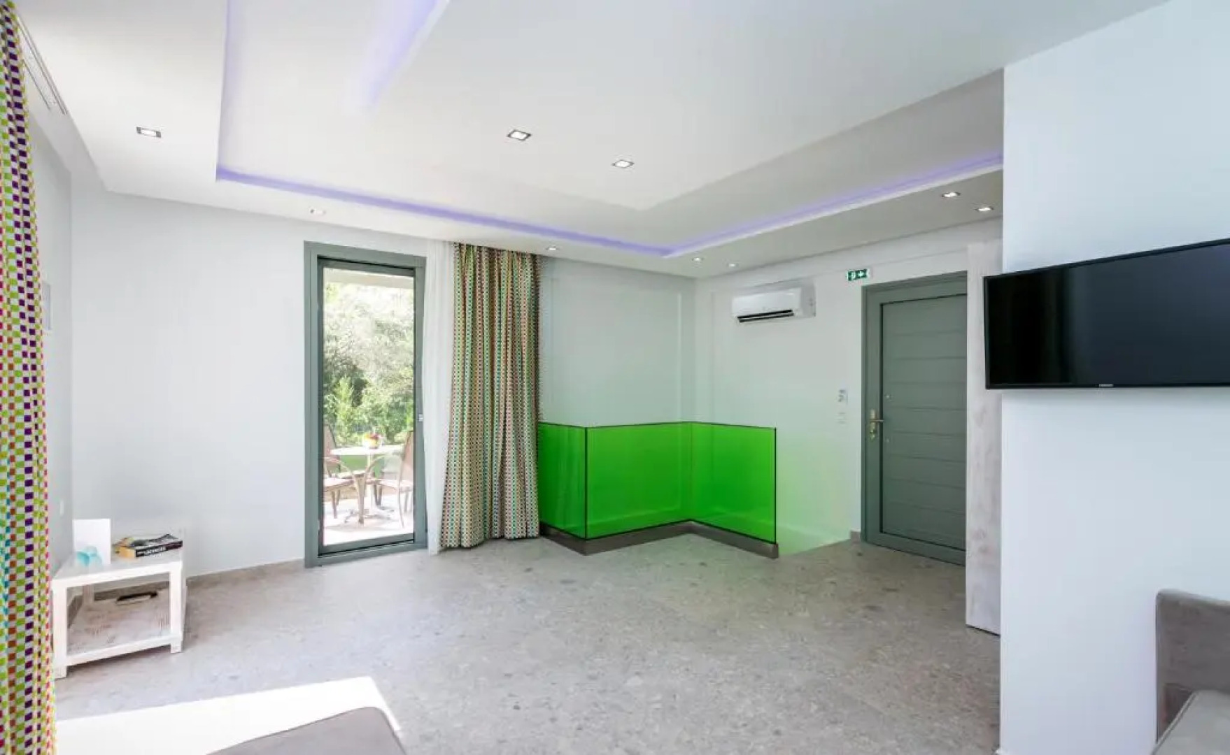 The Elegant Apartments