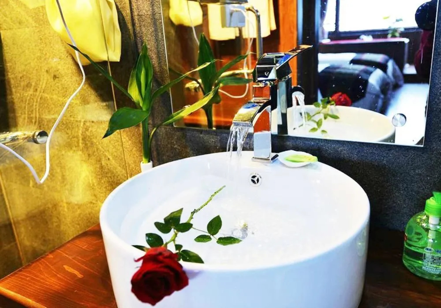 Lijiang Yiran Ethnic custom Viewing Inn