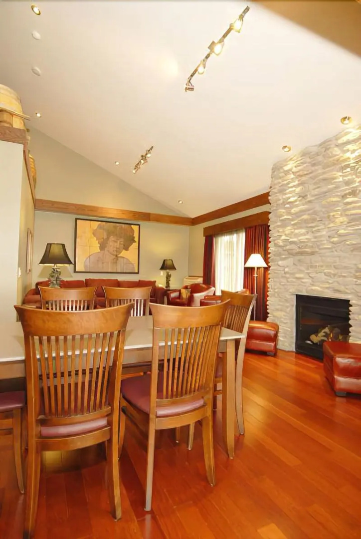 Huff Estates Inn & Winery