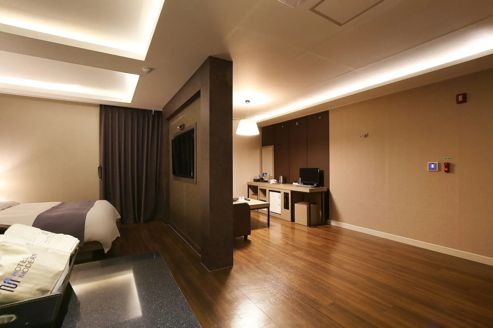 Modern Hotel