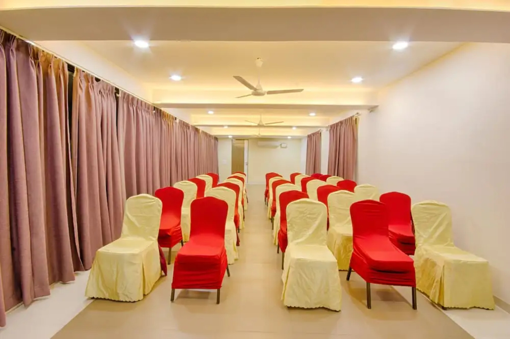 Hotel Grand Ashwin Executive