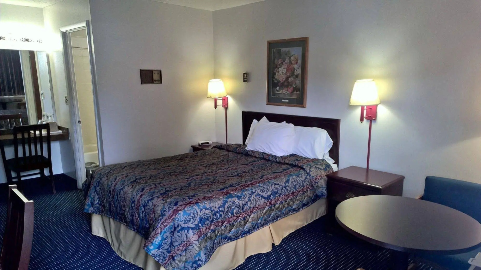 Crossroads Heritage Motel