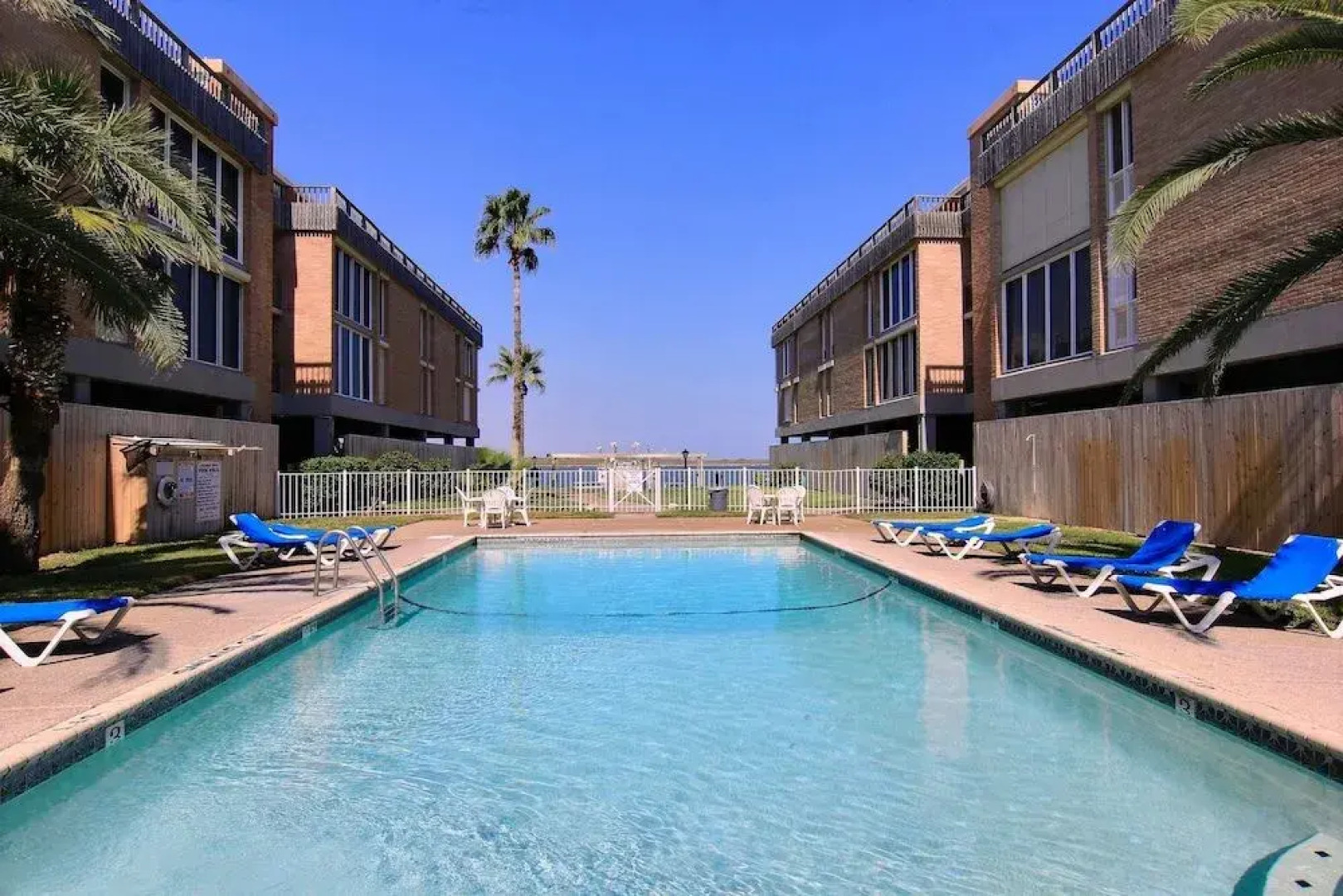 Channelview 213 2 Bedrooms 2 Bathrooms Condo