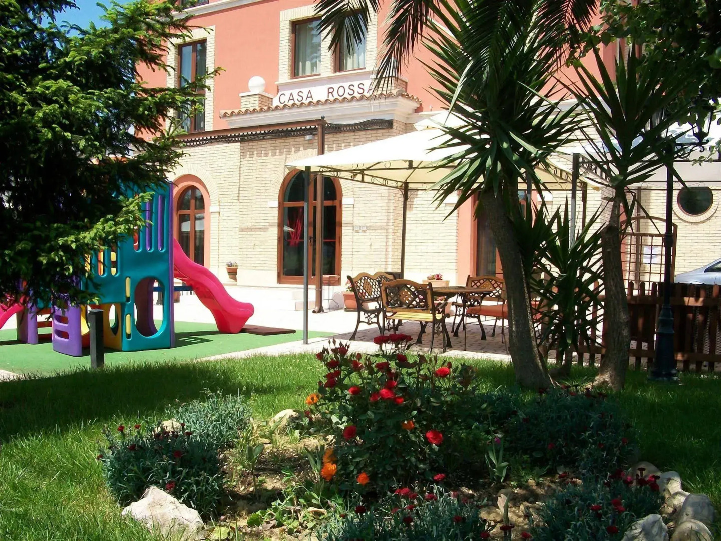 Hotel Ristorante Casa Rossa